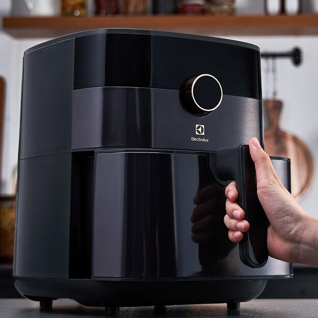 Air-fryer-healthy-cooking-tips-3 (1).jpg